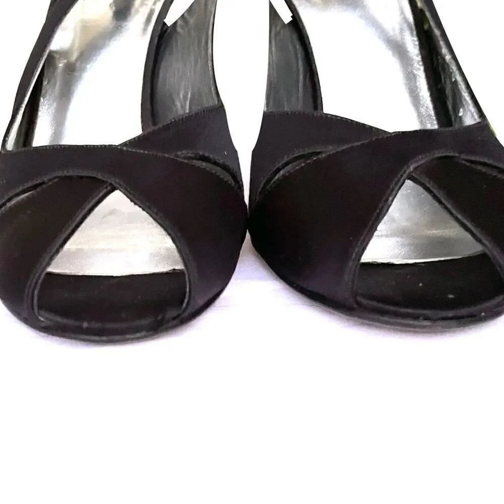 Stuart Weitzman peep Toe Sling-Back Heels - Picture 5 of 11
